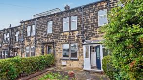 Back to back terrace does require a full renovation in Leeds photo