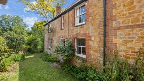 The property is in need of repair in Beaminster photo
