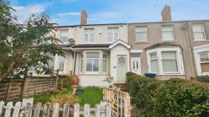 House requiring some redecoration in Coventry photo