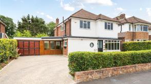 House and land for sale in Thames Ditton photo