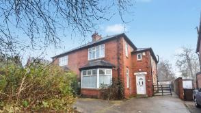 Property in need of refurbishment in Castleford photo