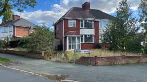 Property is need of refurbishment in Wolverhampton photo