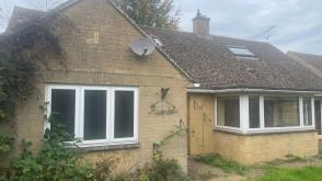 The property requires some remedial works in Banbury photo