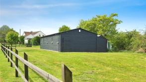 Land for sale in Ipswich photo