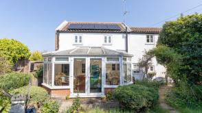 Cottage now requires some general updating in Great Yarmouth photo