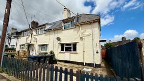 End-terrace for modernisation in Chippenham photo