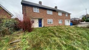 Property in need of modernisation in Chesterfield photo