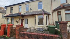 HOUSE FOR RENOVATION in Caerphilly photo