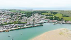 Land for sale in Padstow photo
