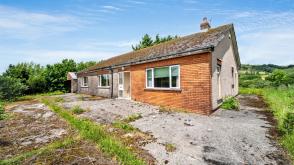 Requires refurbishment in Pontyclun photo