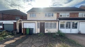 Property in need of modernisation in Great Barr photo