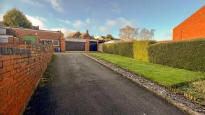 Plot for sale in Ripley photo