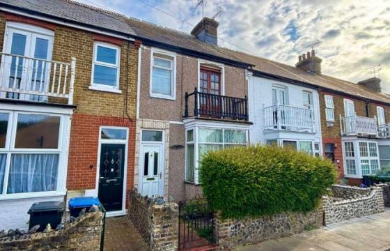 The property requires a program of refurbishment in Birchington photo