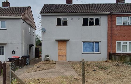 House requires complete refurbishment in Atherstone photo