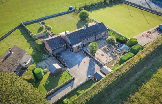 Detached bungalow for modernisation in Dereham photo