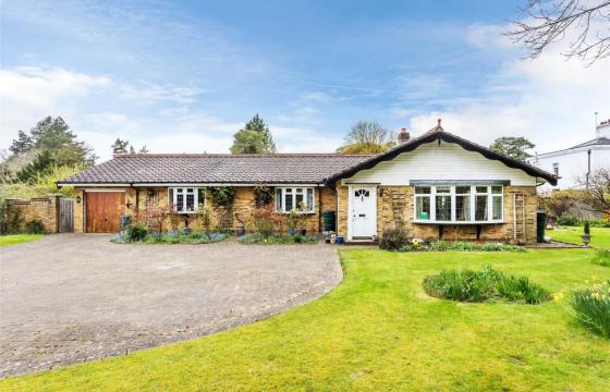 Extension potential in Dorking photo