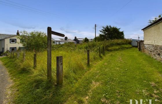 Land for sale in Kirkland photo