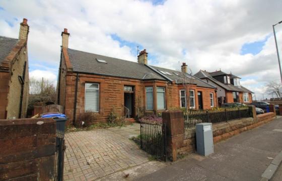 Under Offer, Property for modernisation in Ayr photo