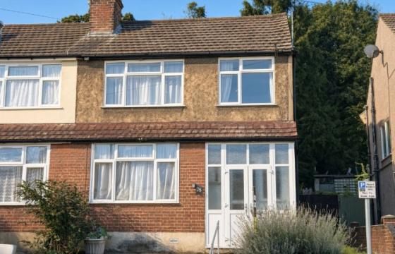 Terrace House in Need of Modernisation in Belvedere photo