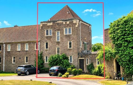 Property for improvement in Milton Keynes photo