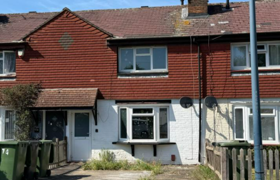 House in need of refurbishment in Maidstone photo
