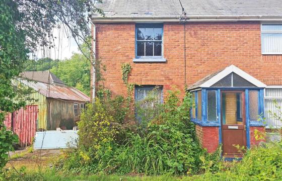 Requiring refurbishment & modernisation in SOUTHAMPTON photo