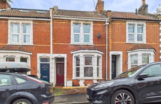 In need of updating in Horfield photo