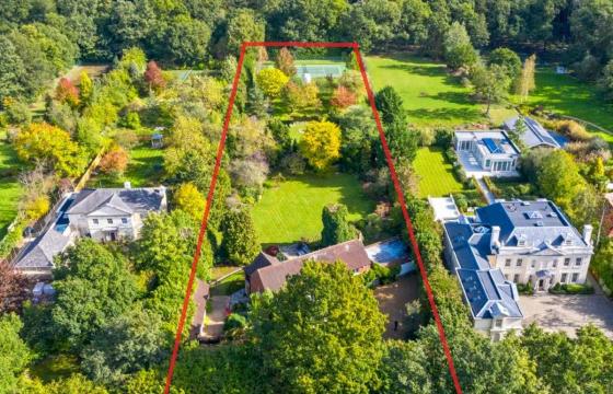 Redevelopment opportunity in OXSHOTT photo