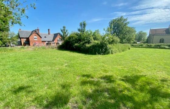 Land for sale in Gissing photo