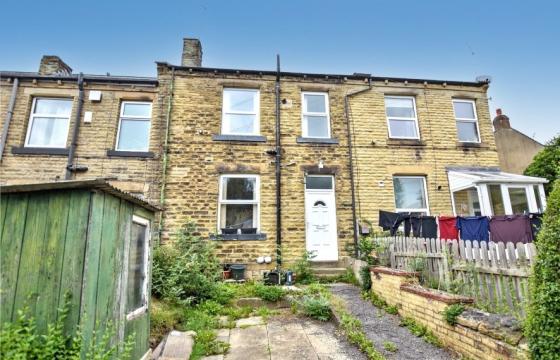 The property does require renovation in Batley photo