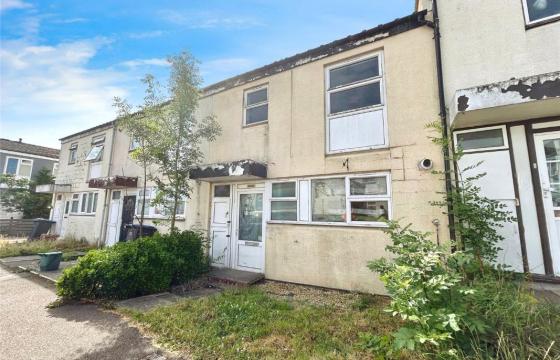 Refurbishment and investment opportunity in Harlow photo