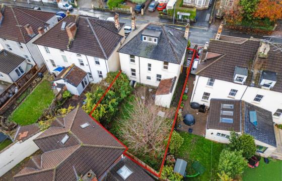 FAMILY HOME | UPDATING in Redland photo