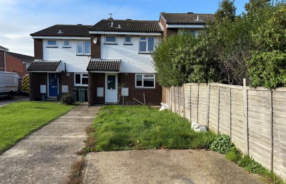 Would benefit from redecoration and some upgrading in Newport photo