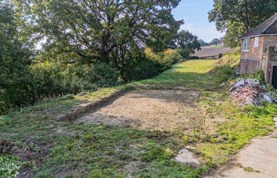 Land for sale in Battle photo