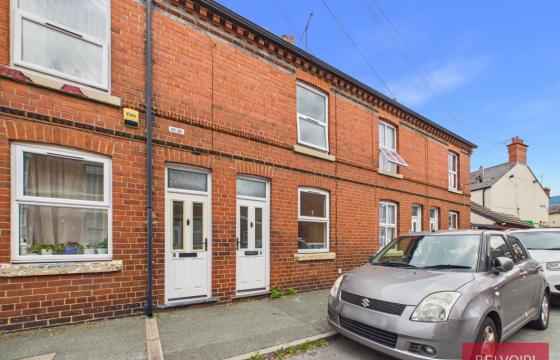 Property for modernisation in Wrexham photo