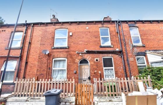 Property for improvement in Leeds photo