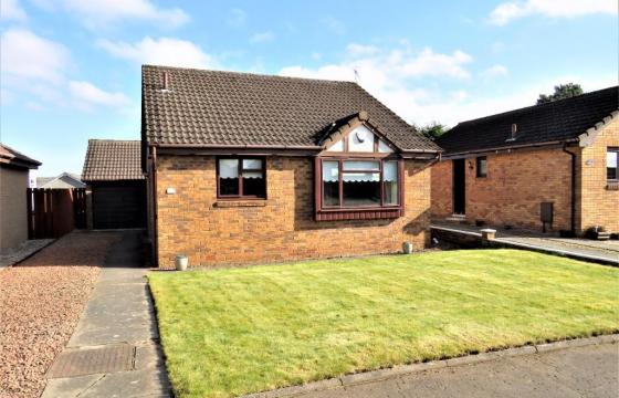 Under Offer, Property for modernisation in Larbert photo