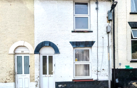 A Terrace House requiring modernisation in Chatham photo