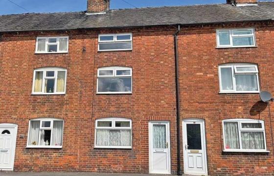 Requiring a full scheme of modernisation in UTTOXETER photo