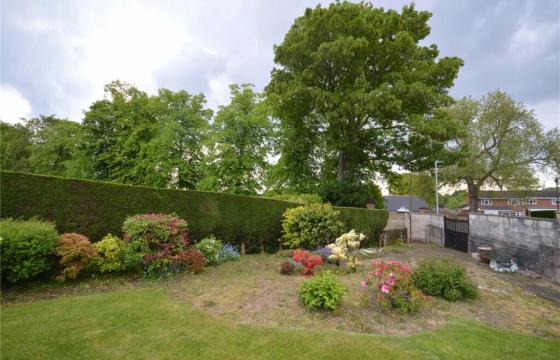 Land for sale in Swadlincote photo