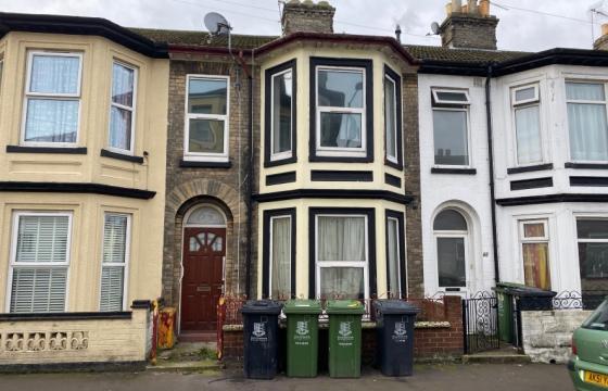 Property for modernisation in Great Yarmouth photo
