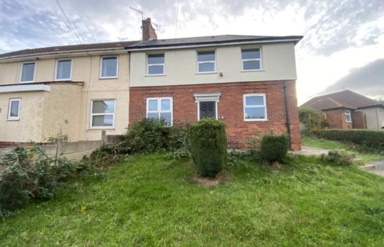 Property that require some general modernisation in Chesterfield photo