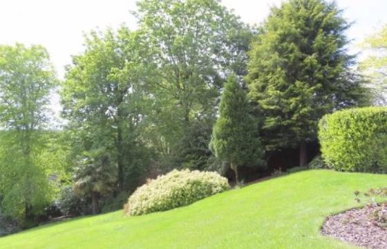 Under Offer, Land for sale in Wightwick photo