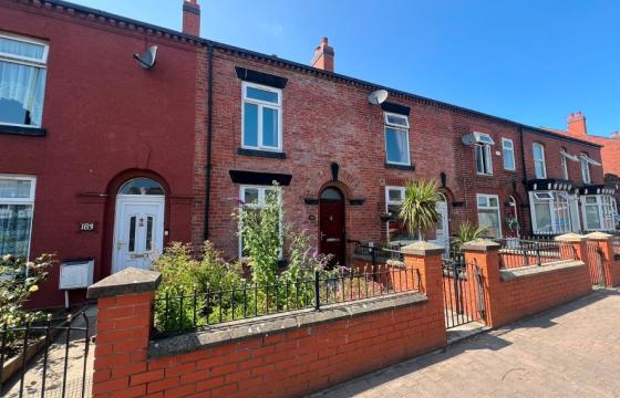 Requiring a programme of modernisation in Bolton photo