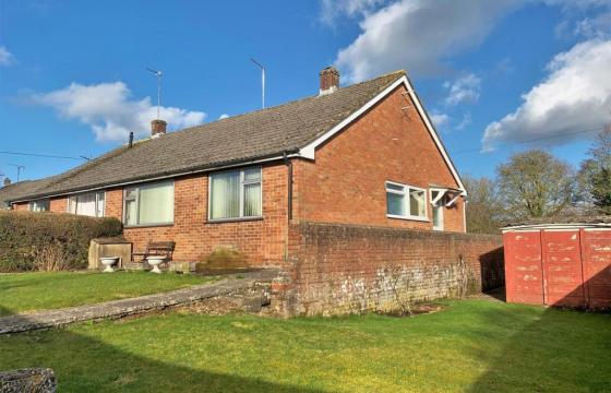 Property for modernisation in Chippenham photo