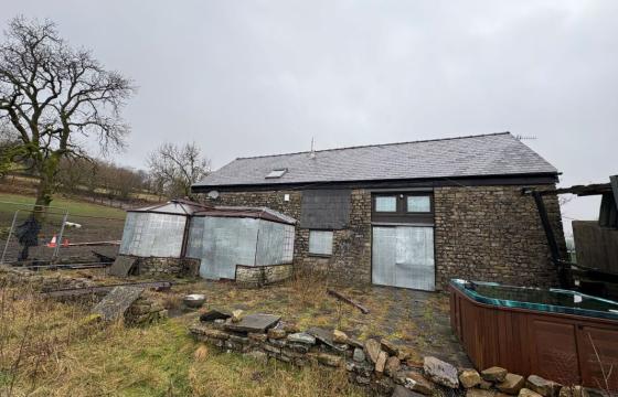 Cottage requires some refurbishment in Merthyr Tydfil photo