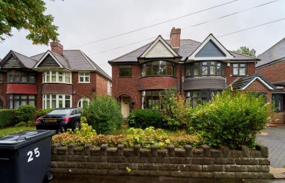 The property is in need of modernisation in Handsworth Wood photo