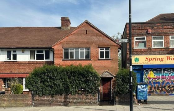The property requires a program of refurbishment in Lewisham photo