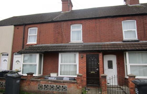 Property for updating in Luton photo