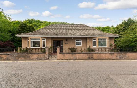 SOLD Property for modernisation in Dalkeith photo